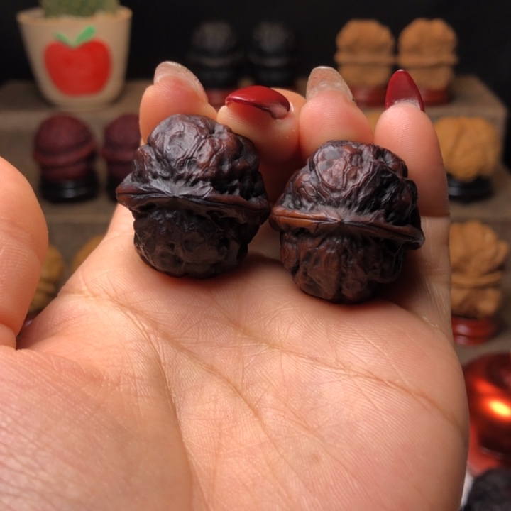 文玩核桃把件79脑纹青蛙