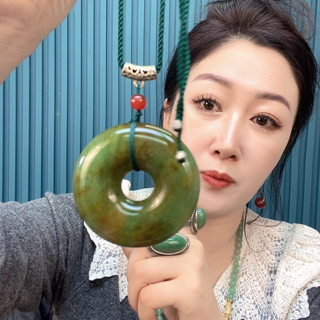 石英质玉手镯合金