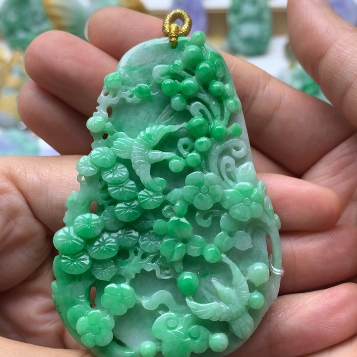 颈饰未镶嵌翡翠翡翠