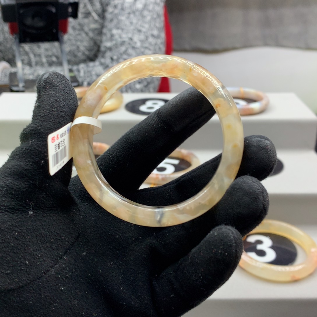 玛瑙/玉髓手镯合金?****亮