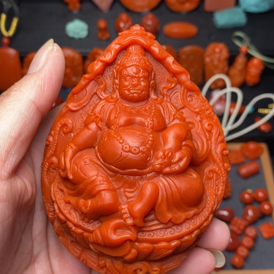 南红玛瑙精工大摆件未镶嵌