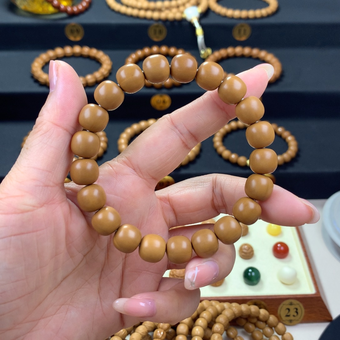 铠***台手串猴头核桃猴头核桃原皮原色小老型全品