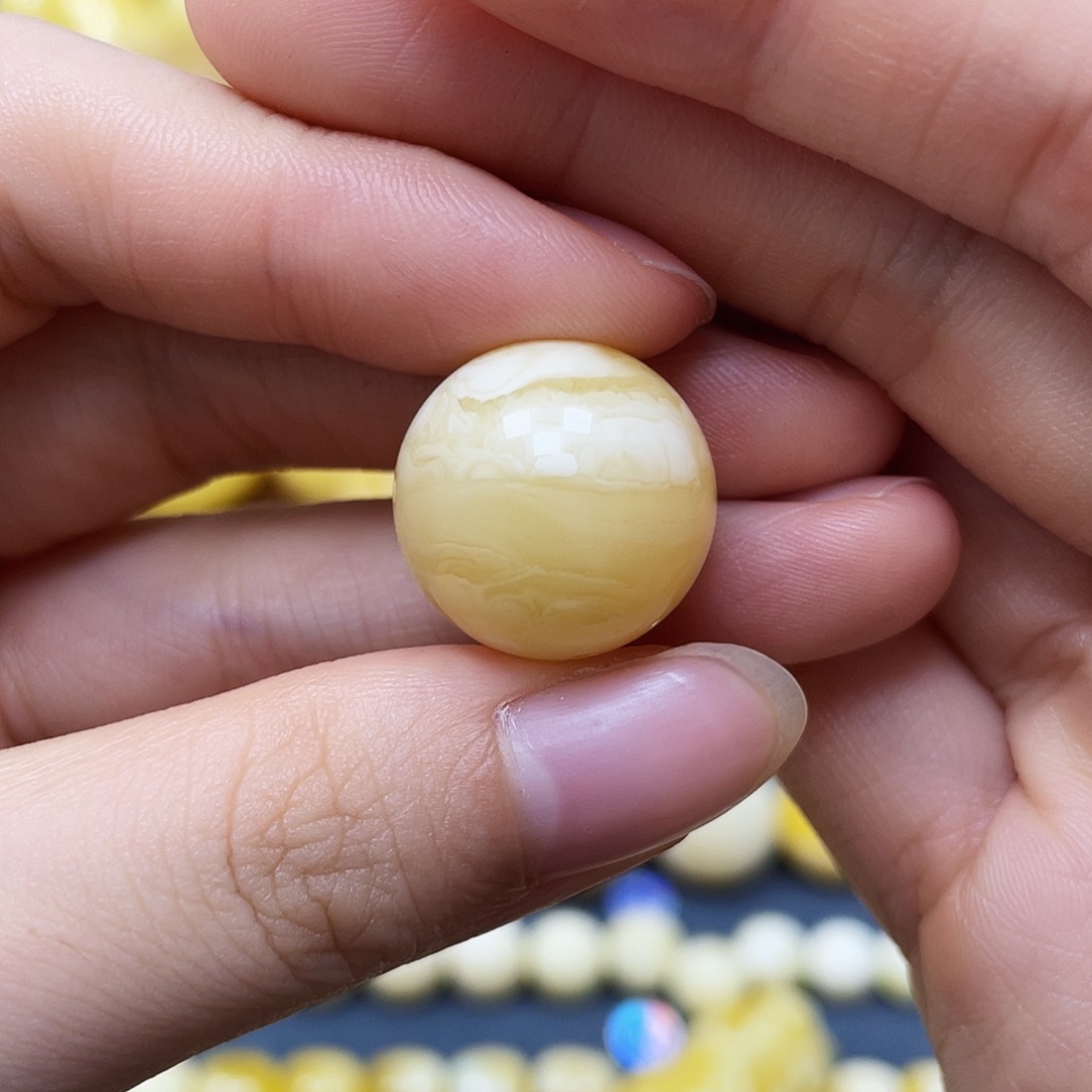 未镶嵌蜜蜡裸石圆珠18mm