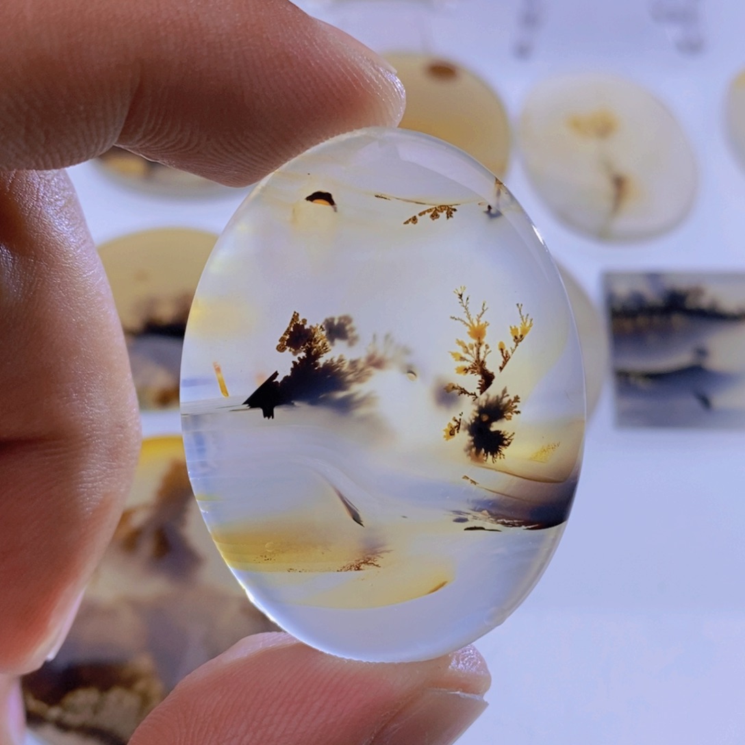 玛瑙/玉髓颈饰未镶嵌