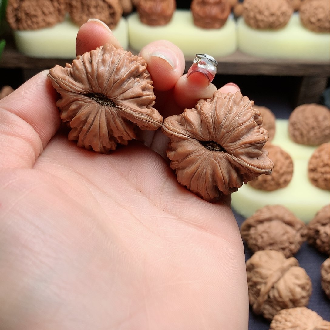 【闪购商品】文玩核桃吊坠全品四座楼40