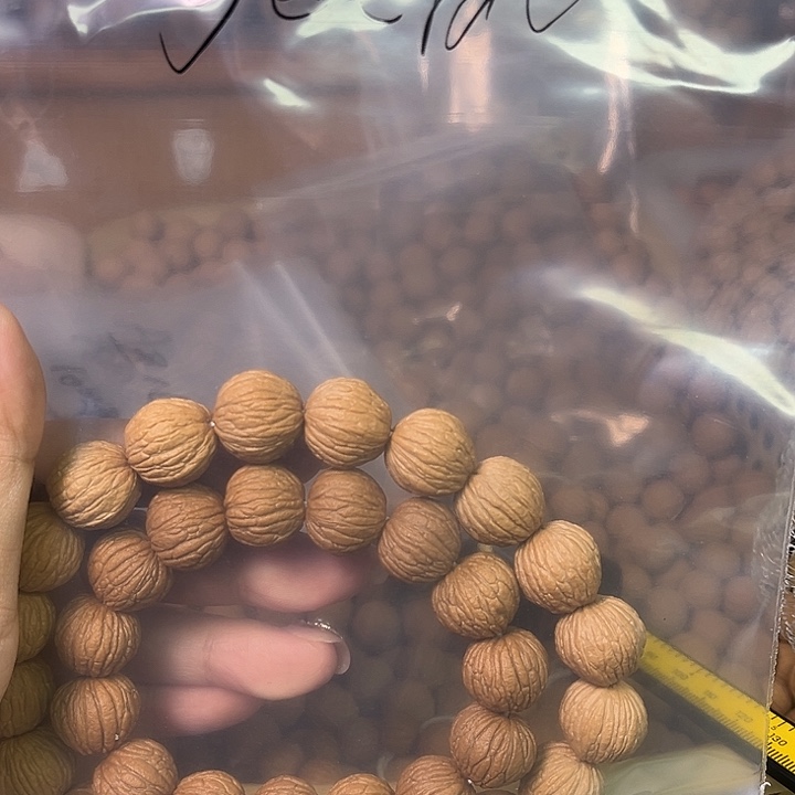 g***l猴头核桃手串苹果圆,小油罐