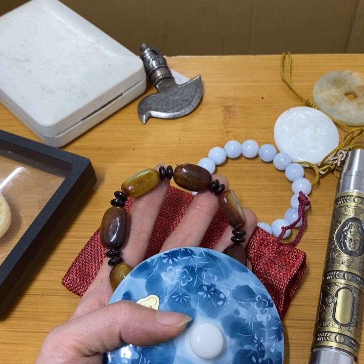 摆件中古工艺品一件