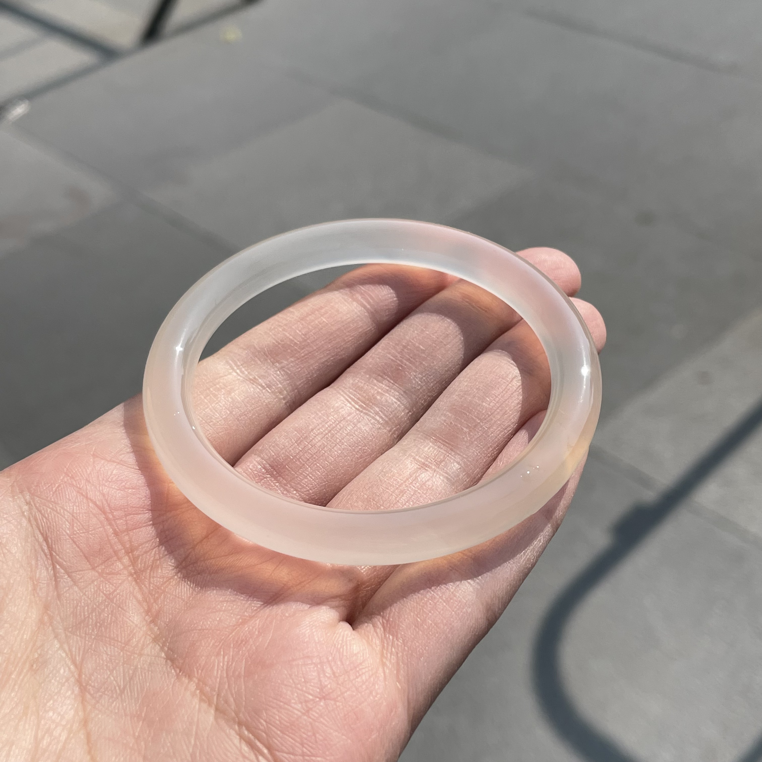 圈口56+美人条细条马料浅香槟飘细纹-玛瑙