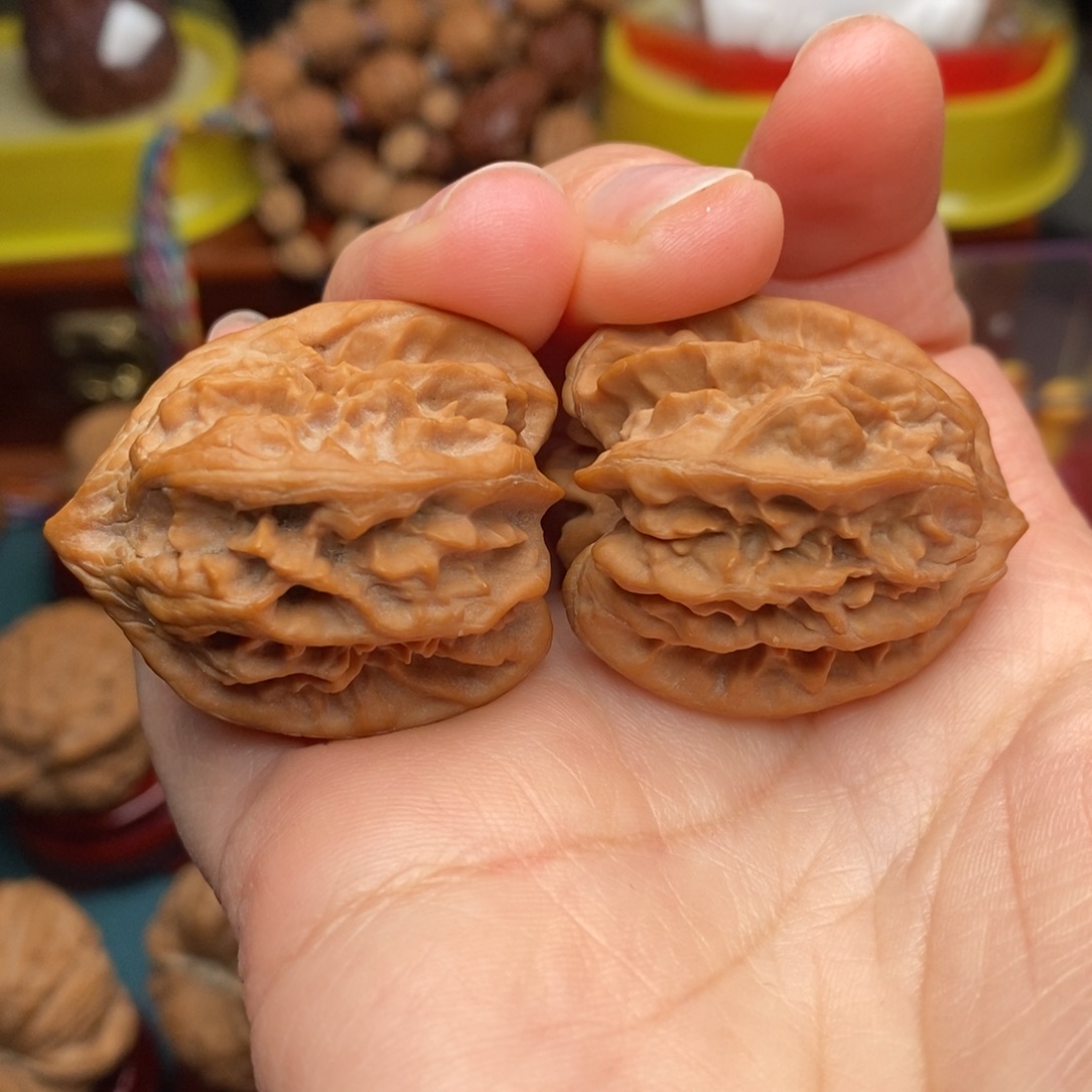 文玩核桃吊坠33奶龙