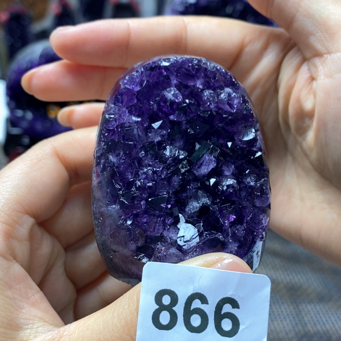 紫晶大型摆件（非配饰）未镶嵌