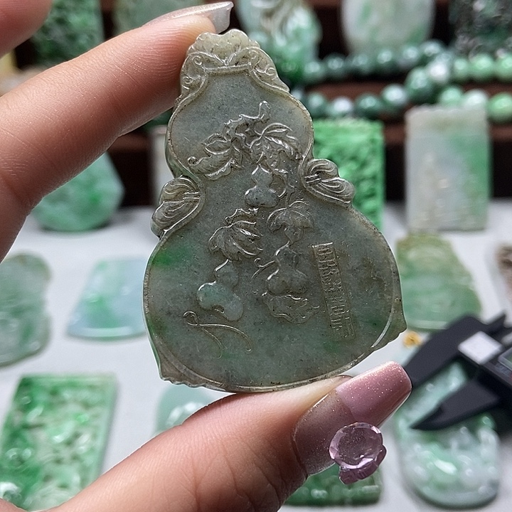 翡翠颈饰未镶嵌0000000000