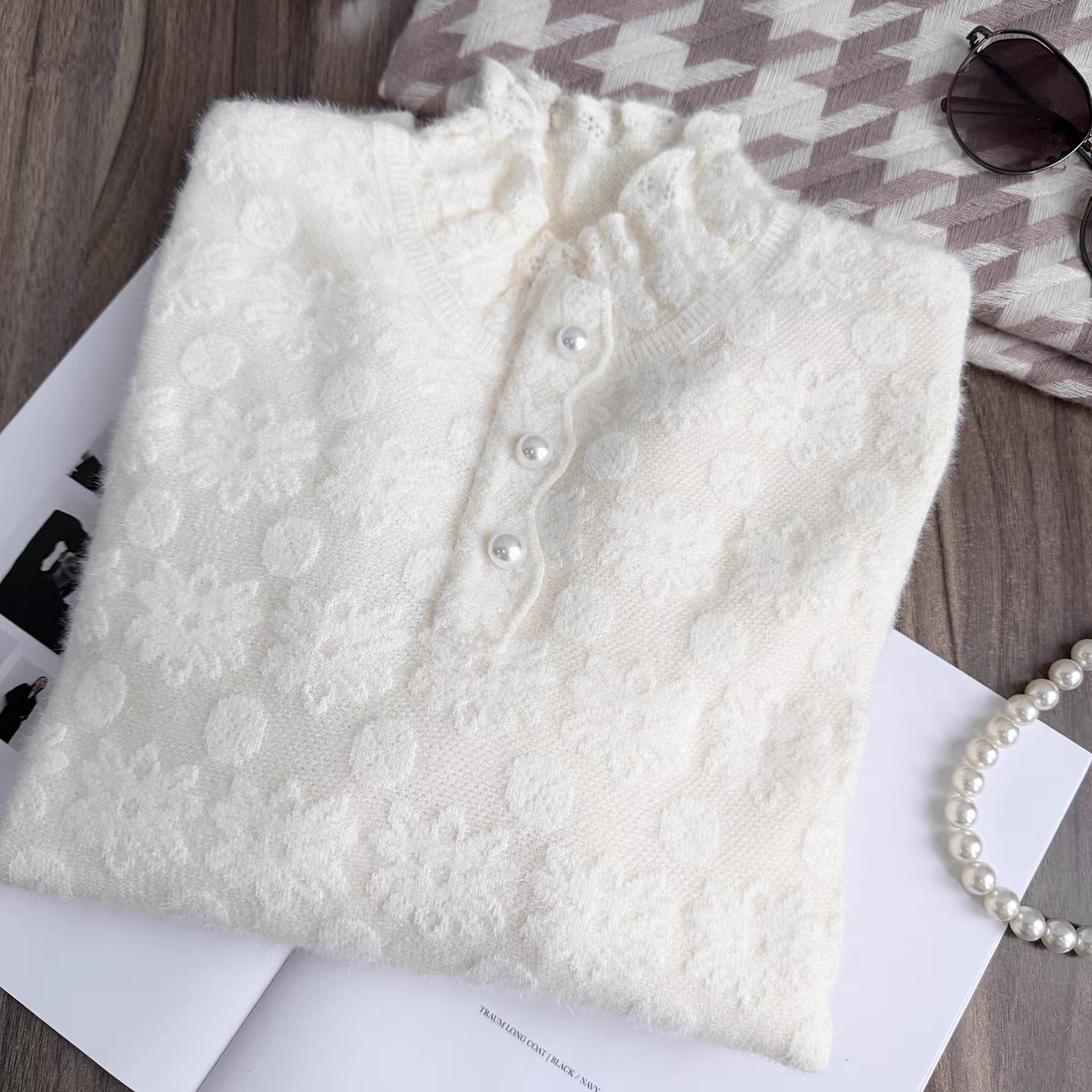 【不起球】秋冬加厚水貂绒长袖针织打底衫蕾丝洋气时尚百搭套头毛衣