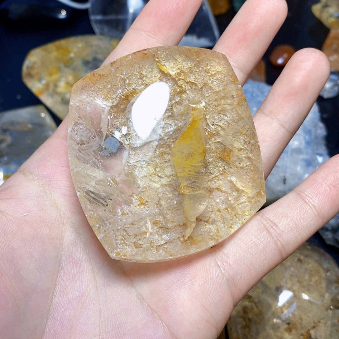 水晶天然黄礁花随形未镶嵌