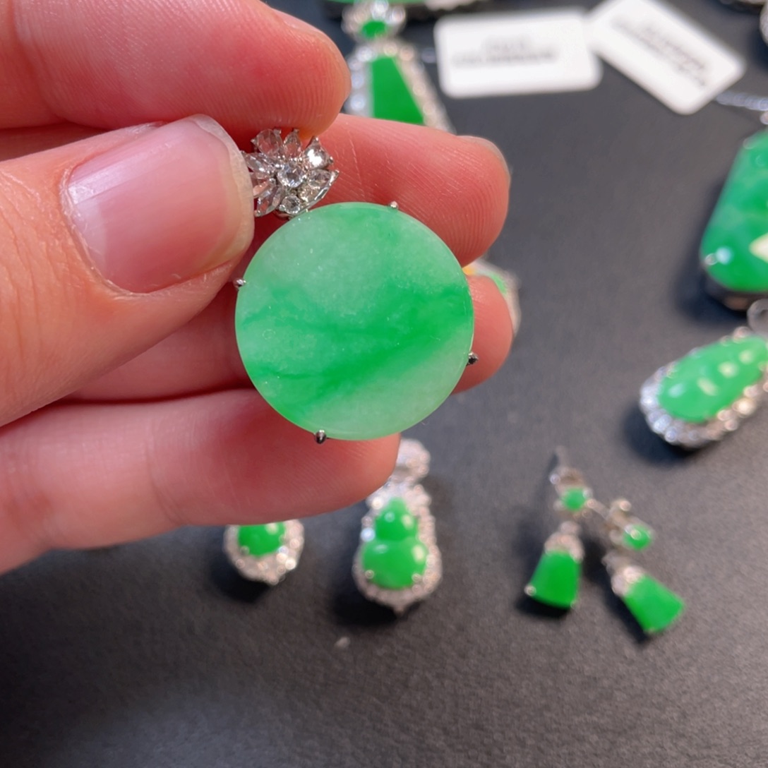 翡翠银S925镶嵌吊坠(不含链)