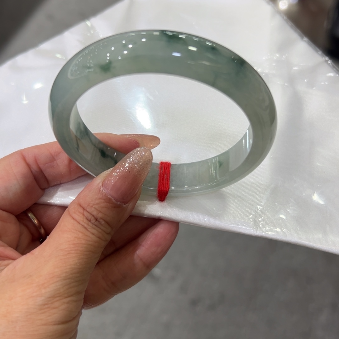 静****翡翠未镶嵌手镯翡翠手镯