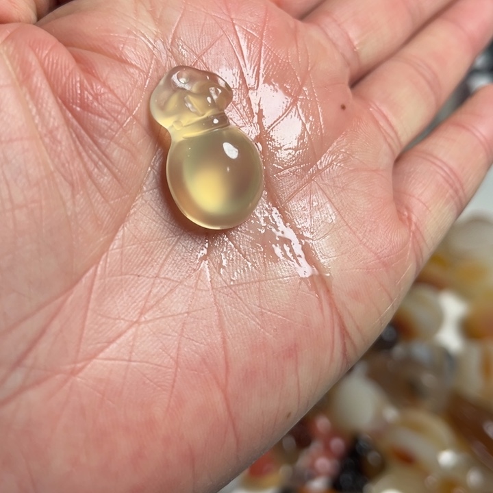 玛瑙/玉髓珠宝奇石未镶嵌大****糖