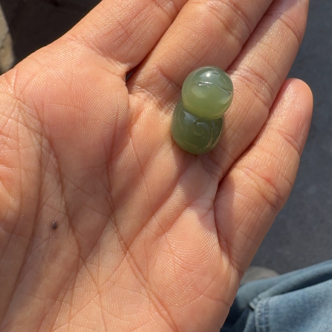 和田玉未镶嵌吊坠(不含链)