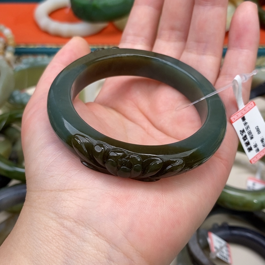 和田玉手镯未镶嵌53.5