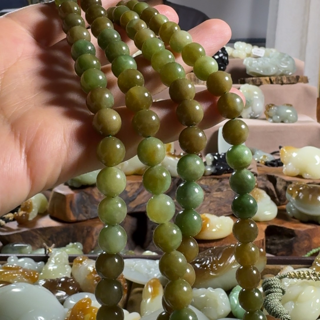 和田玉（糖玉）未镶嵌手链