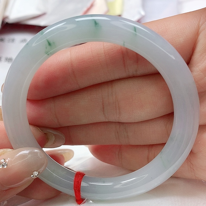 翡翠手镯未镶嵌缅甸天然A货翡翠