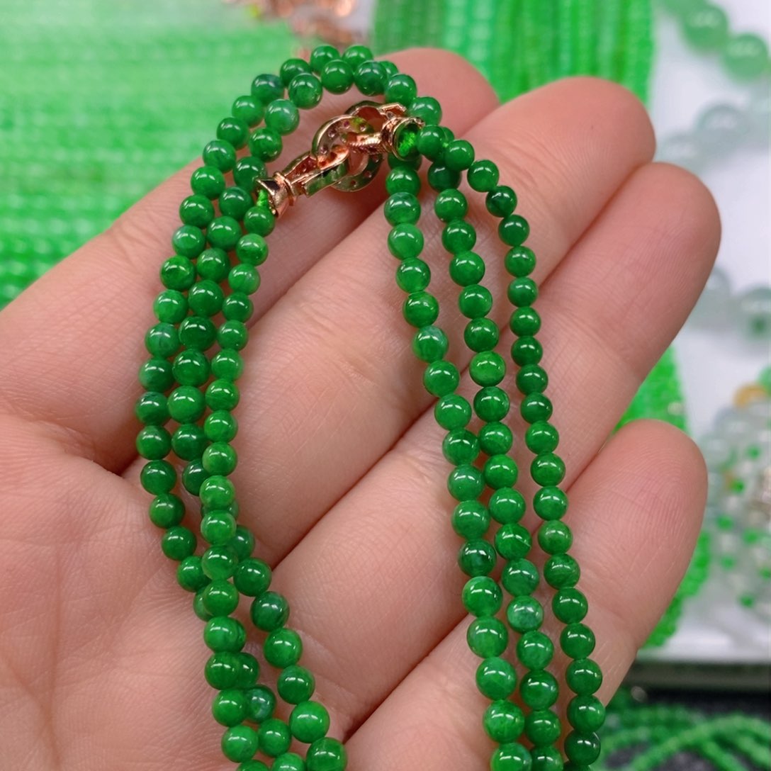 翡翠颈饰未镶嵌辣阳绿小米珠塔链3.3，3.9m' m