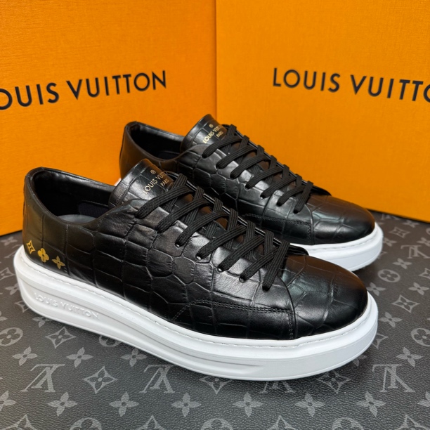未使用 LouisVuitton/路易威登 40.5码/黑色鳄鱼纹皮革松糕鞋 