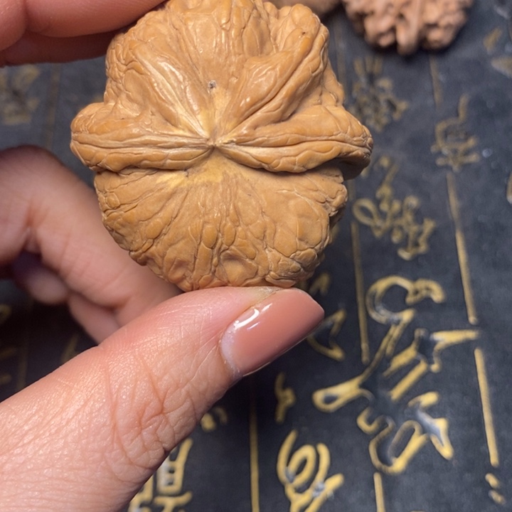 ****人文玩核桃吊坠文玩核桃异形单只