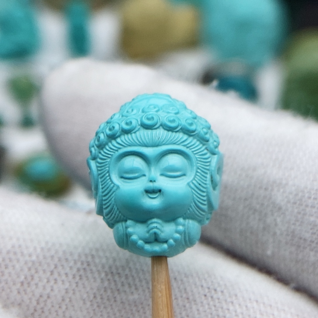 绿松石颈饰未镶嵌