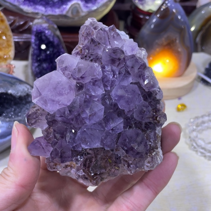 紫晶水晶摆件未镶嵌