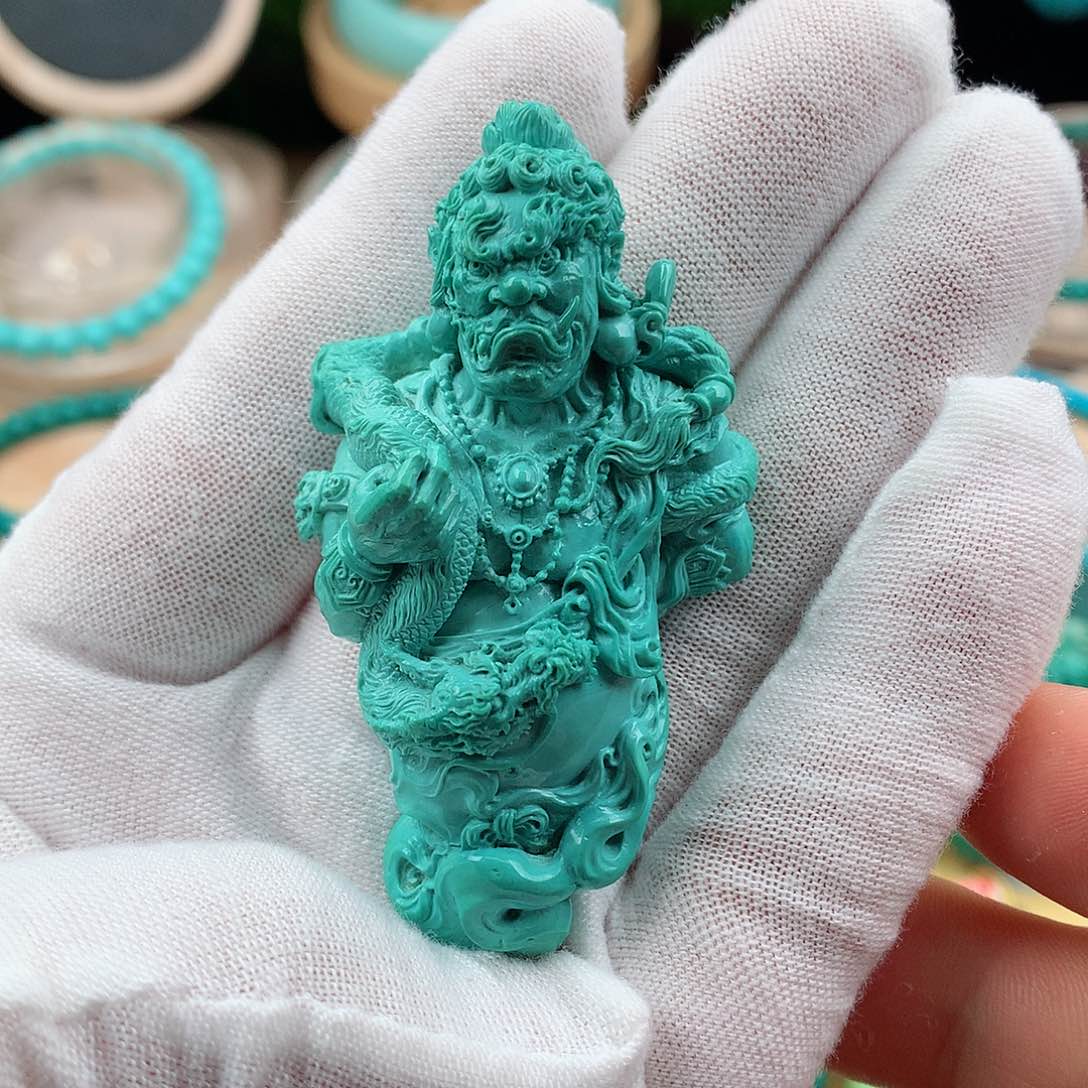 绿松石颈饰未镶嵌