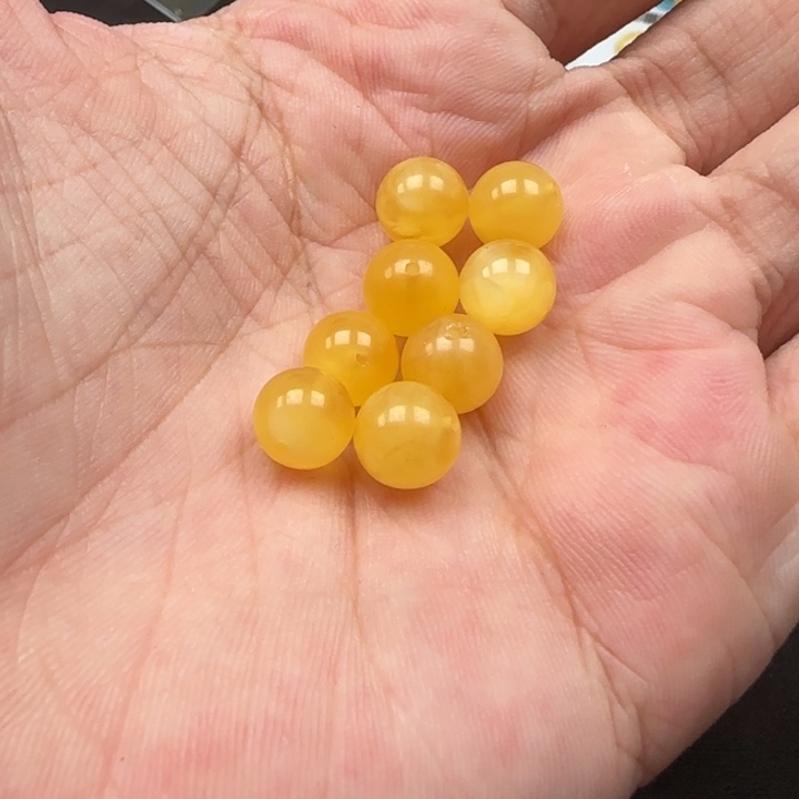 未镶嵌琥珀裸石天然圆珠卡8拍一发二