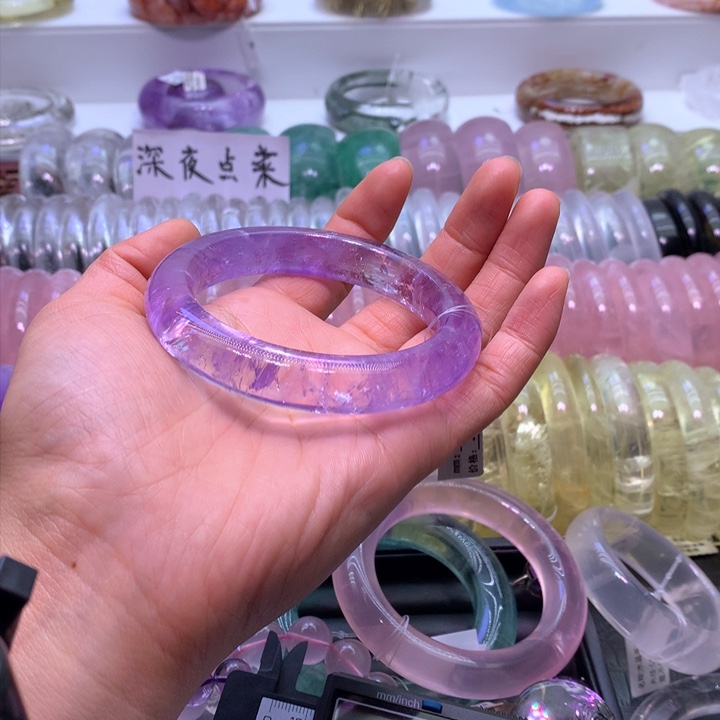 水晶手镯未镶嵌60口