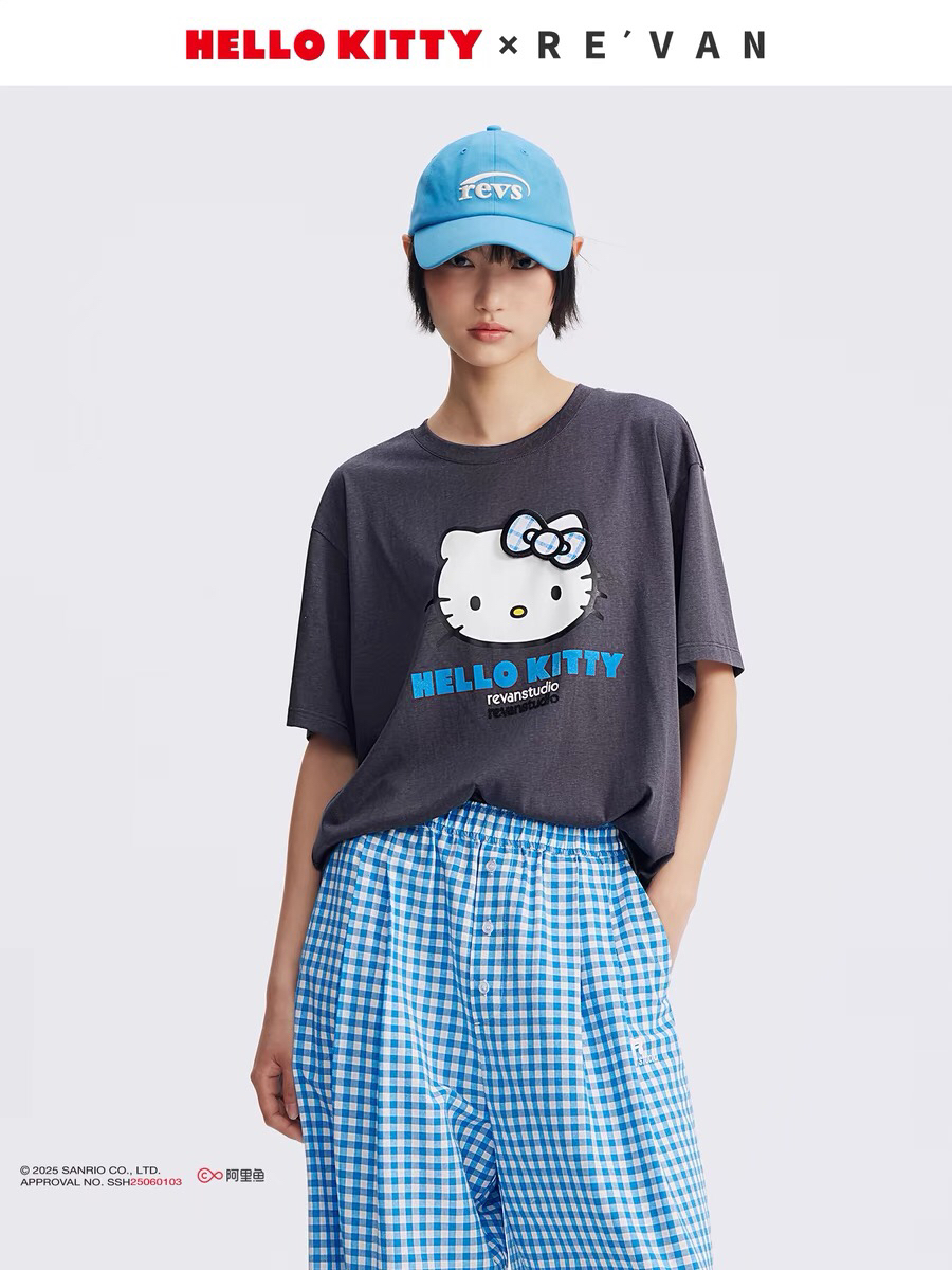 【欧阳娜娜同款】REV新品HelloKitty T恤