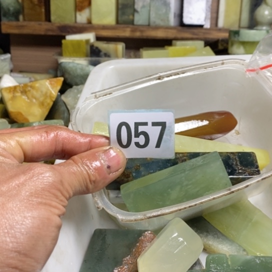 【闪购商品】合金蛇纹石玉珠宝玉器森*