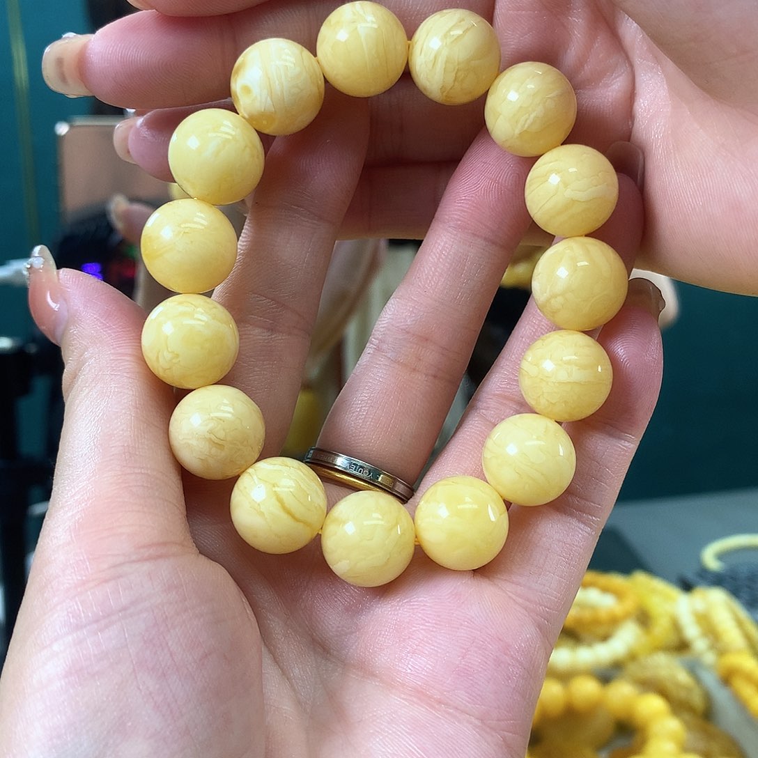 蜜蜡珠宝奇石未镶嵌九**外