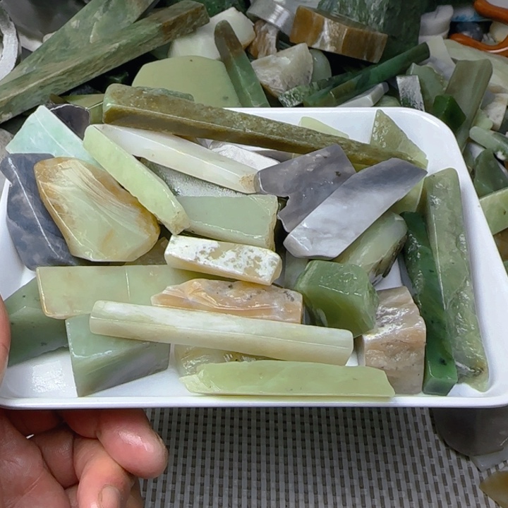 未镶嵌和田玉珠宝半成品