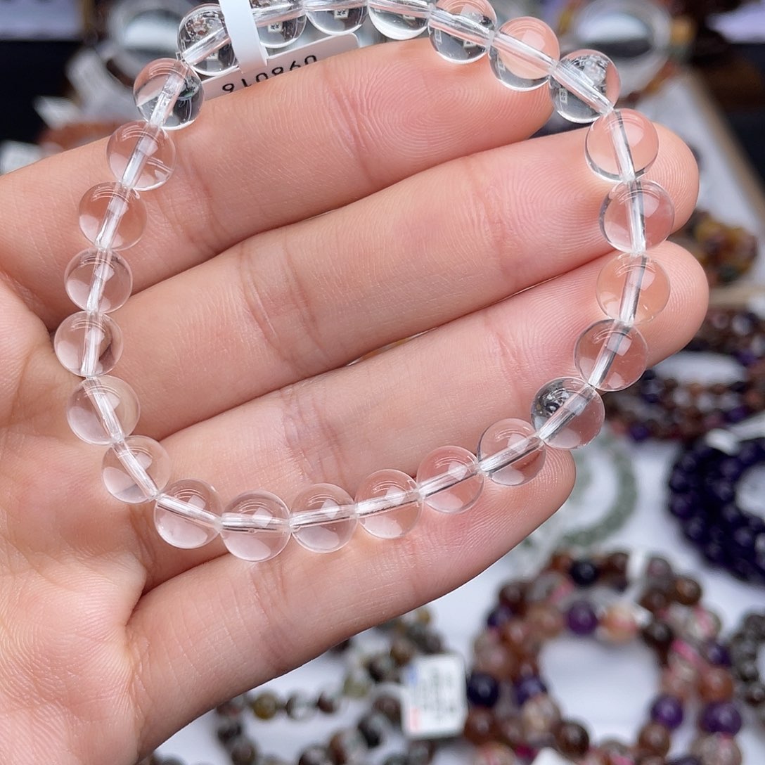 水晶手串未镶嵌天然