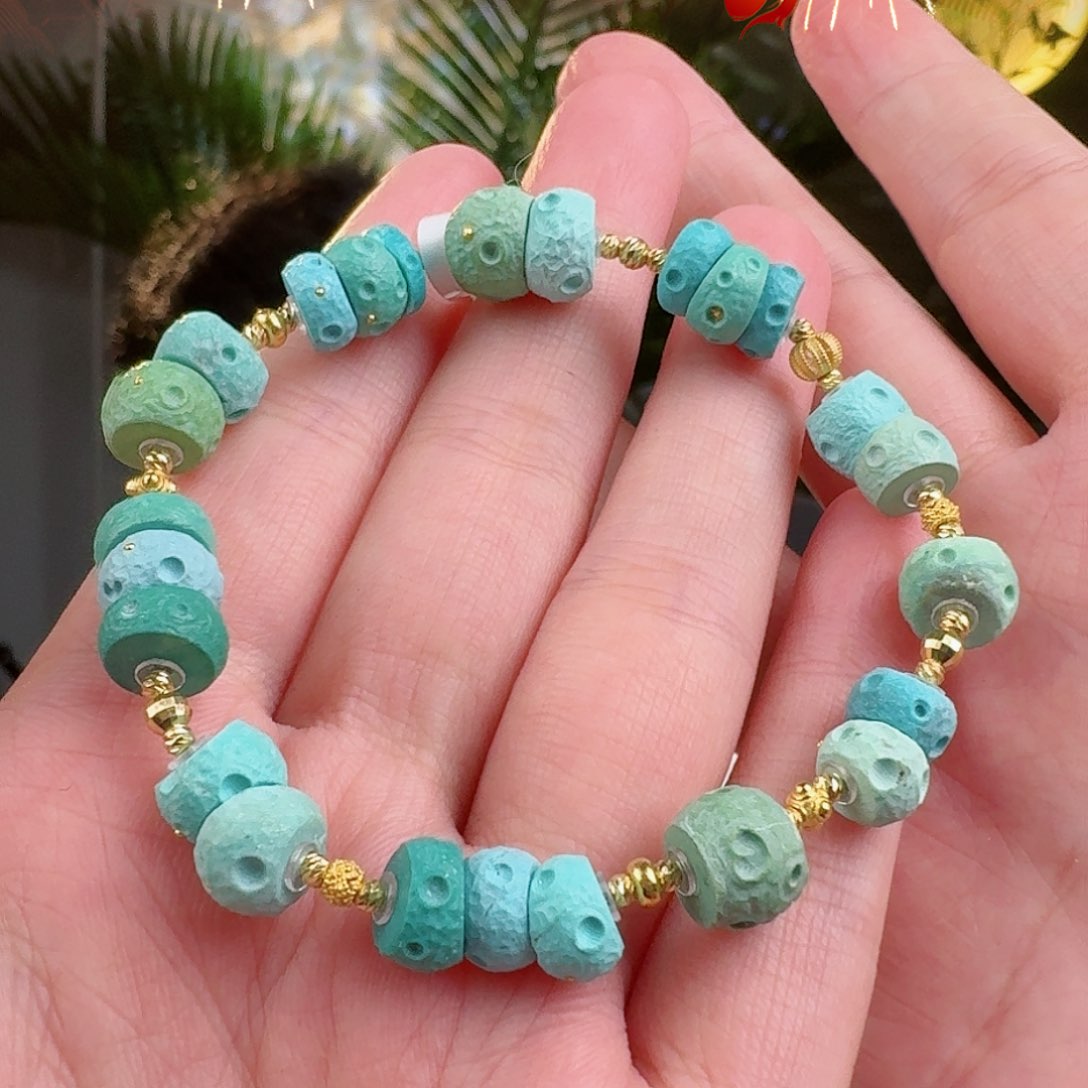 绿松石珠宝奇石18K金镶嵌