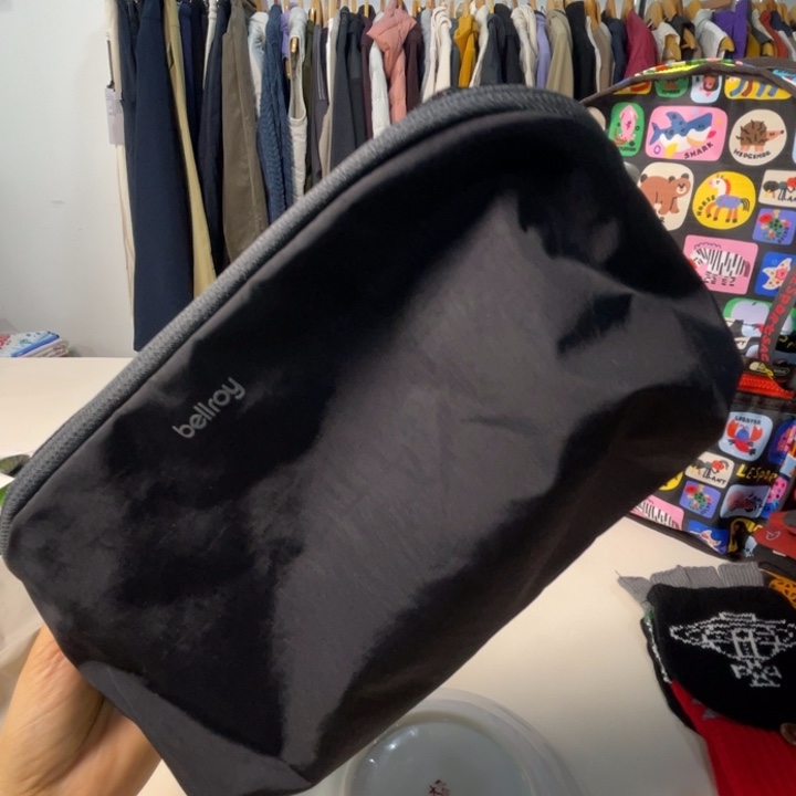 瓷片58。。。。。。。。。。。。。。