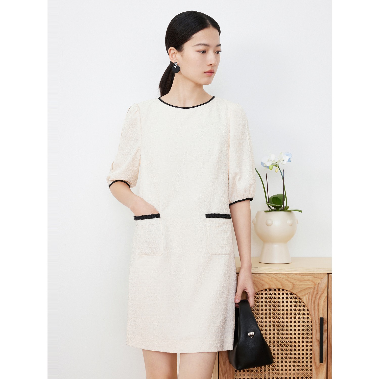 【丽公主专属】JZ玖姿JTDX50067肌理感直身连衣裙夏新款法式泡泡袖