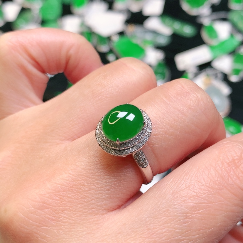 【闪购商品】翡翠戒指18K金镶嵌14圈口