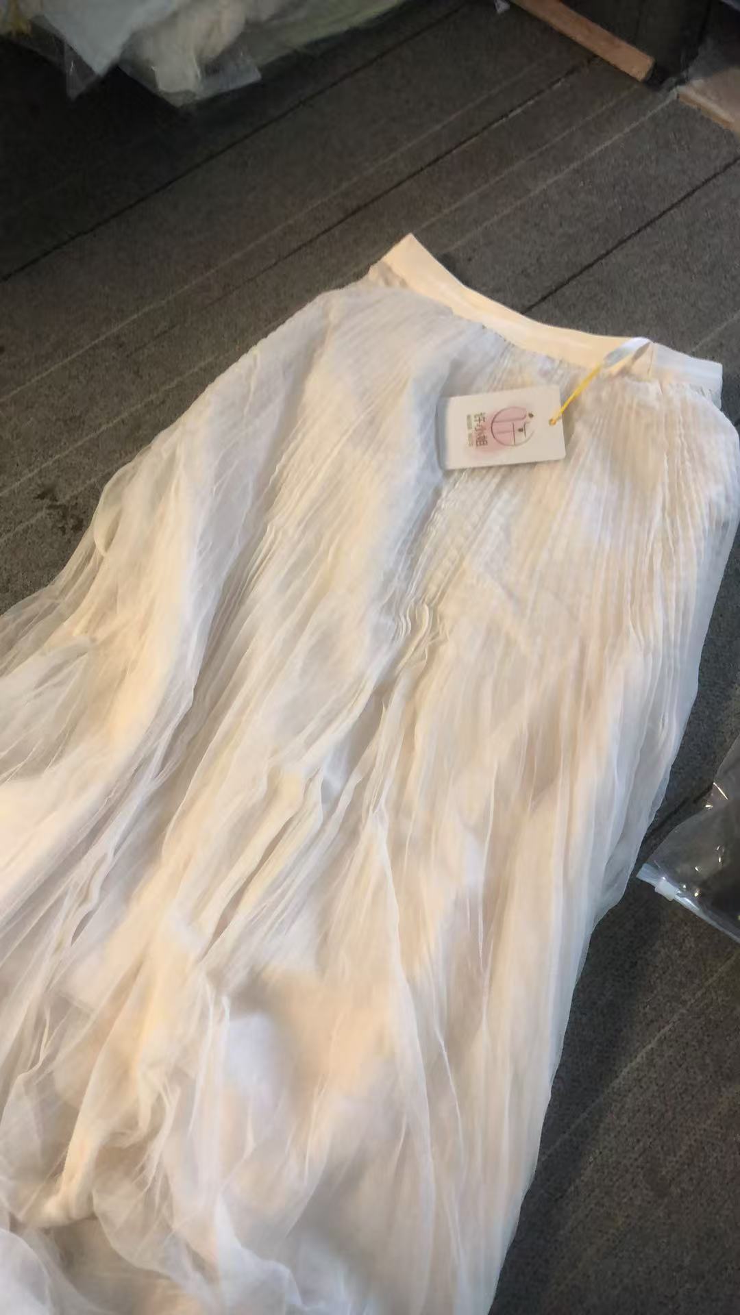 【月月专享】轻纱质感&法式梦幻不规则褶皱网纱半身裙 XXJ-Z00204