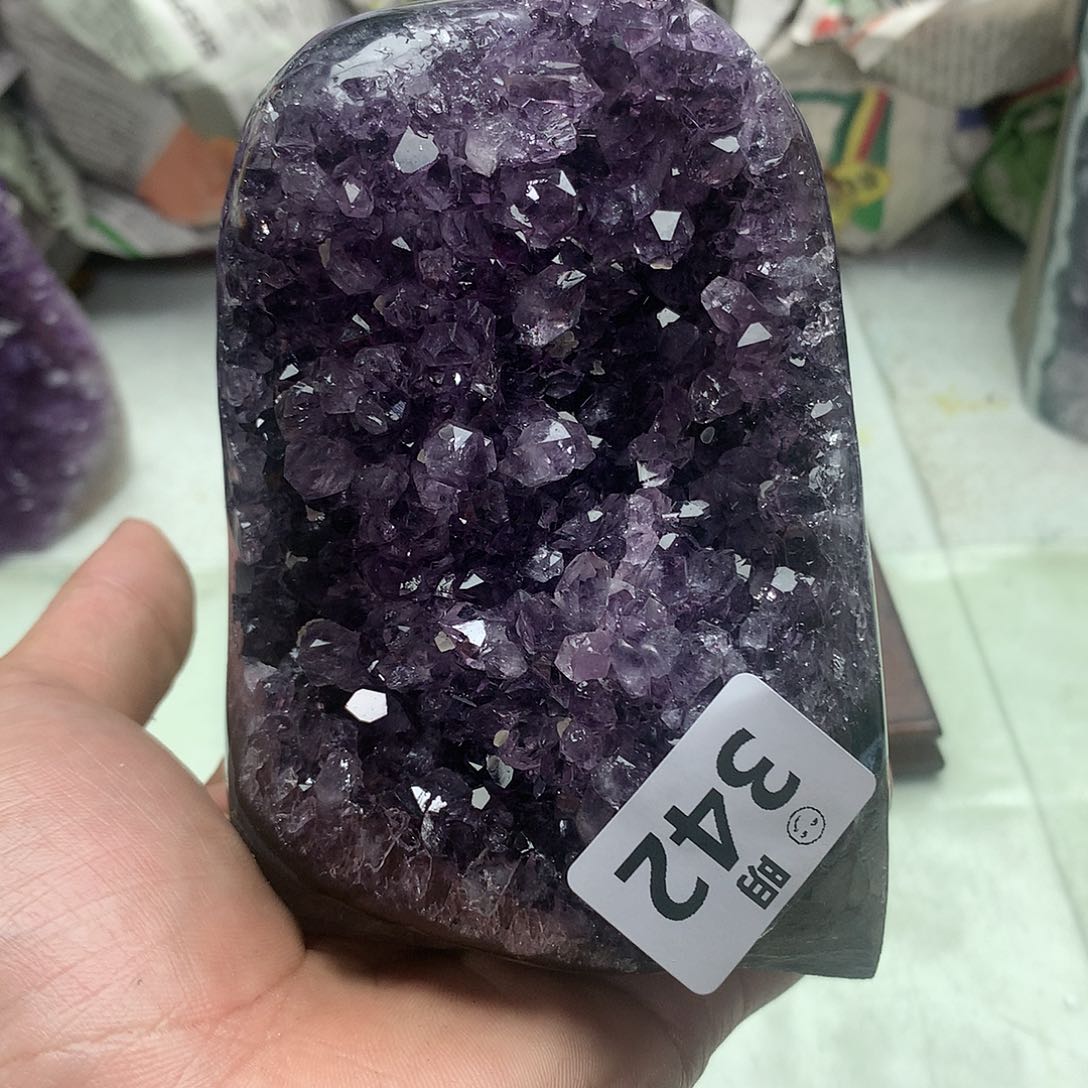 水晶大型摆件（非配饰）未镶嵌