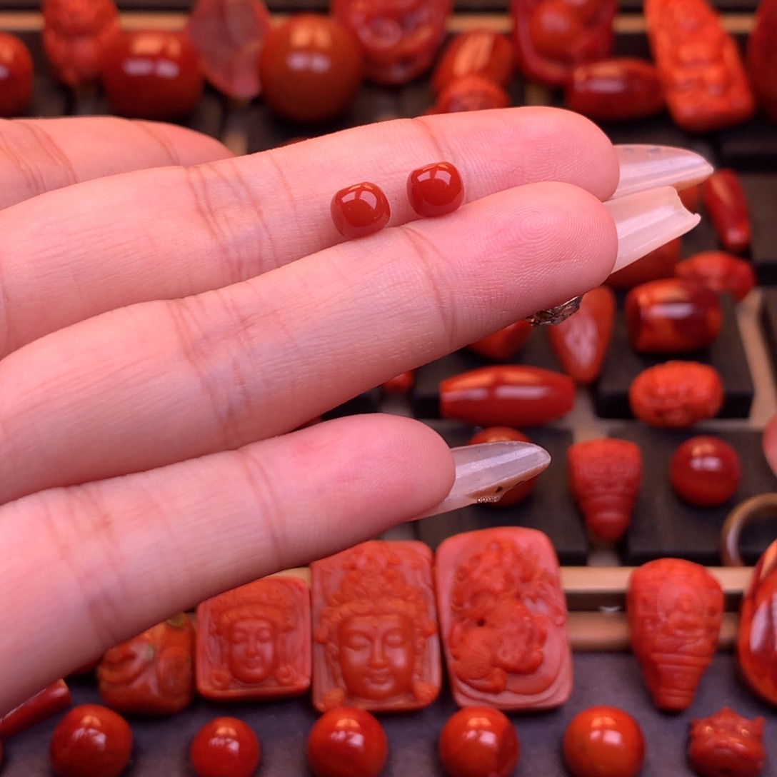 南红玛瑙未镶嵌川料原矿老型对珠6mm