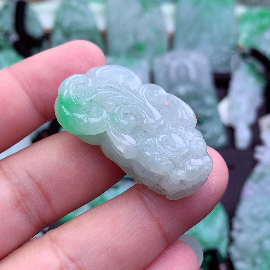 翡翠吊坠(不含链)未镶嵌