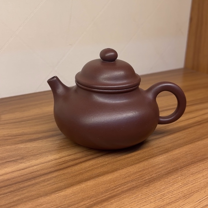 紫砂茶壶容天紫泥