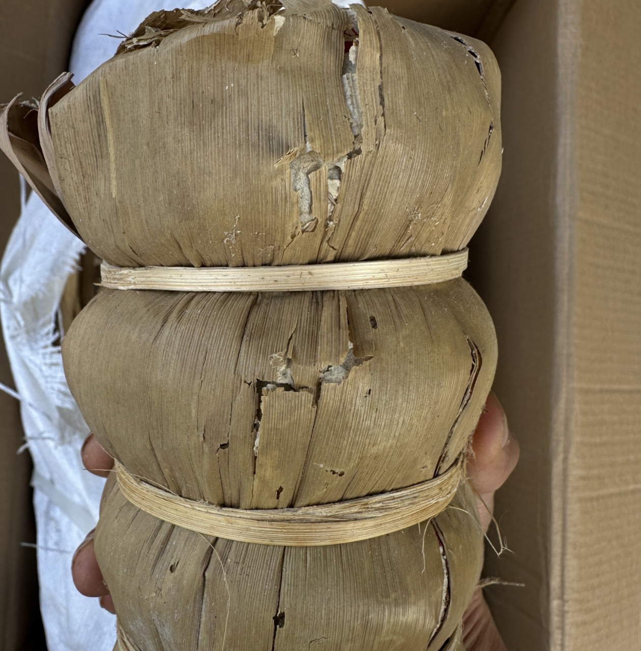 云南古树老茶《易武老生普》