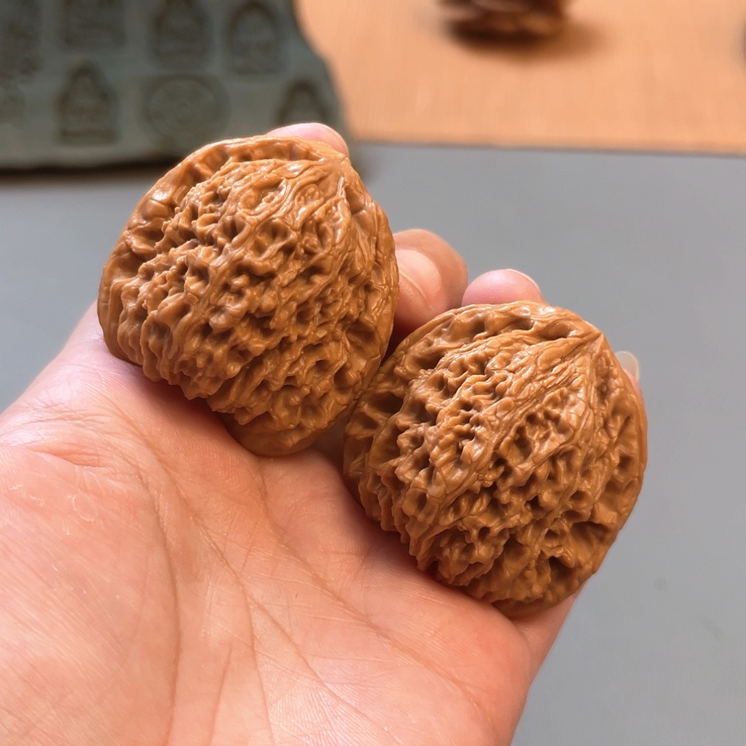 桃核把件42×40尺涿鹿老树南将石XM1127已打底