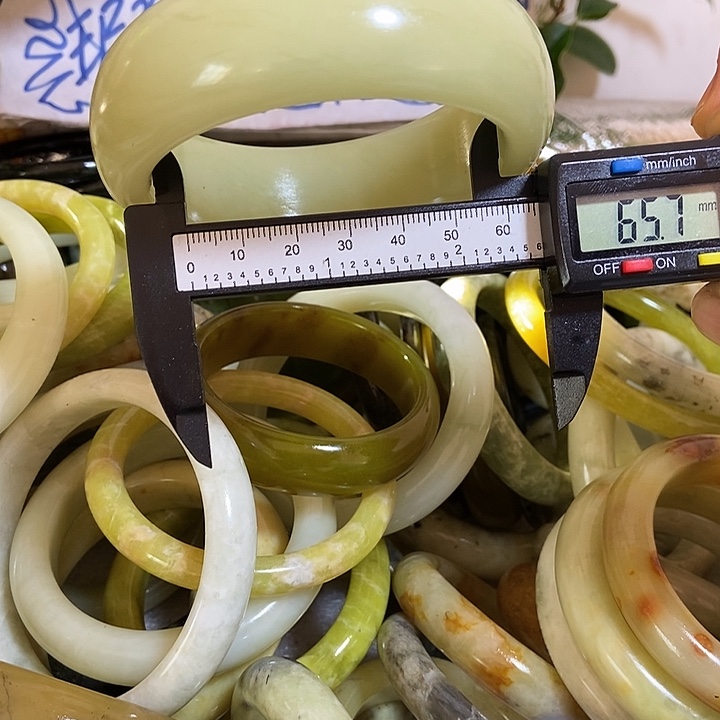 蛇纹石玉合金手镯