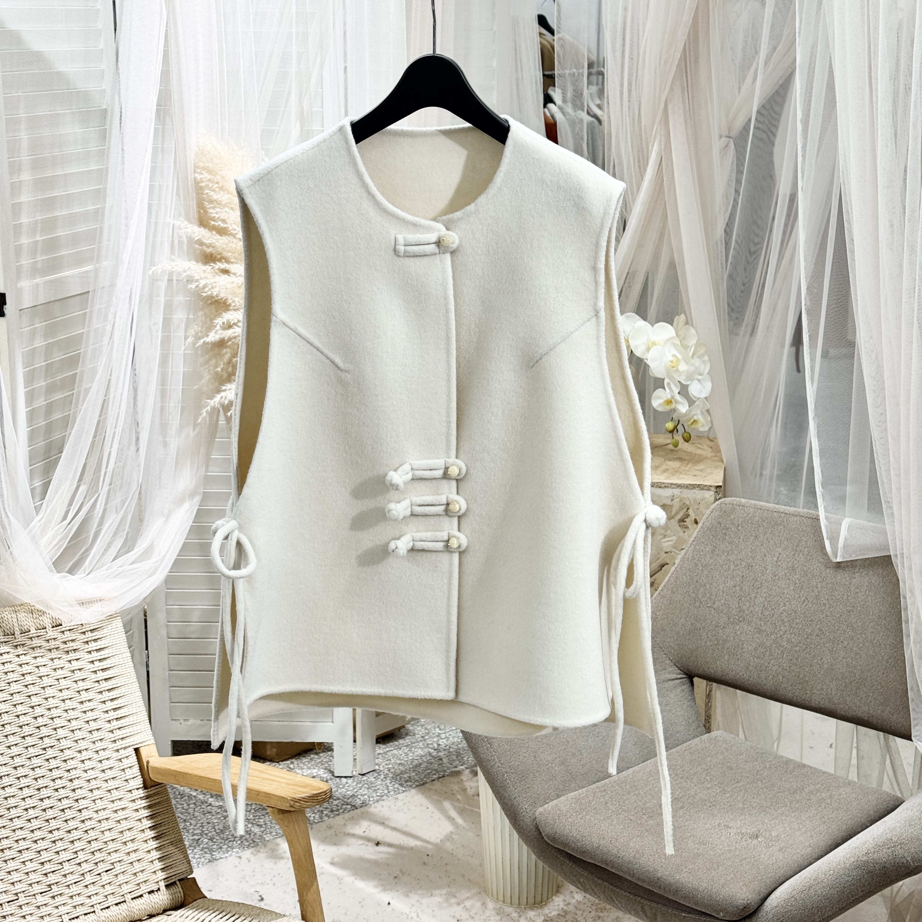 复古国风盘扣双面羊毛马甲腰间系带设计感纯色马甲